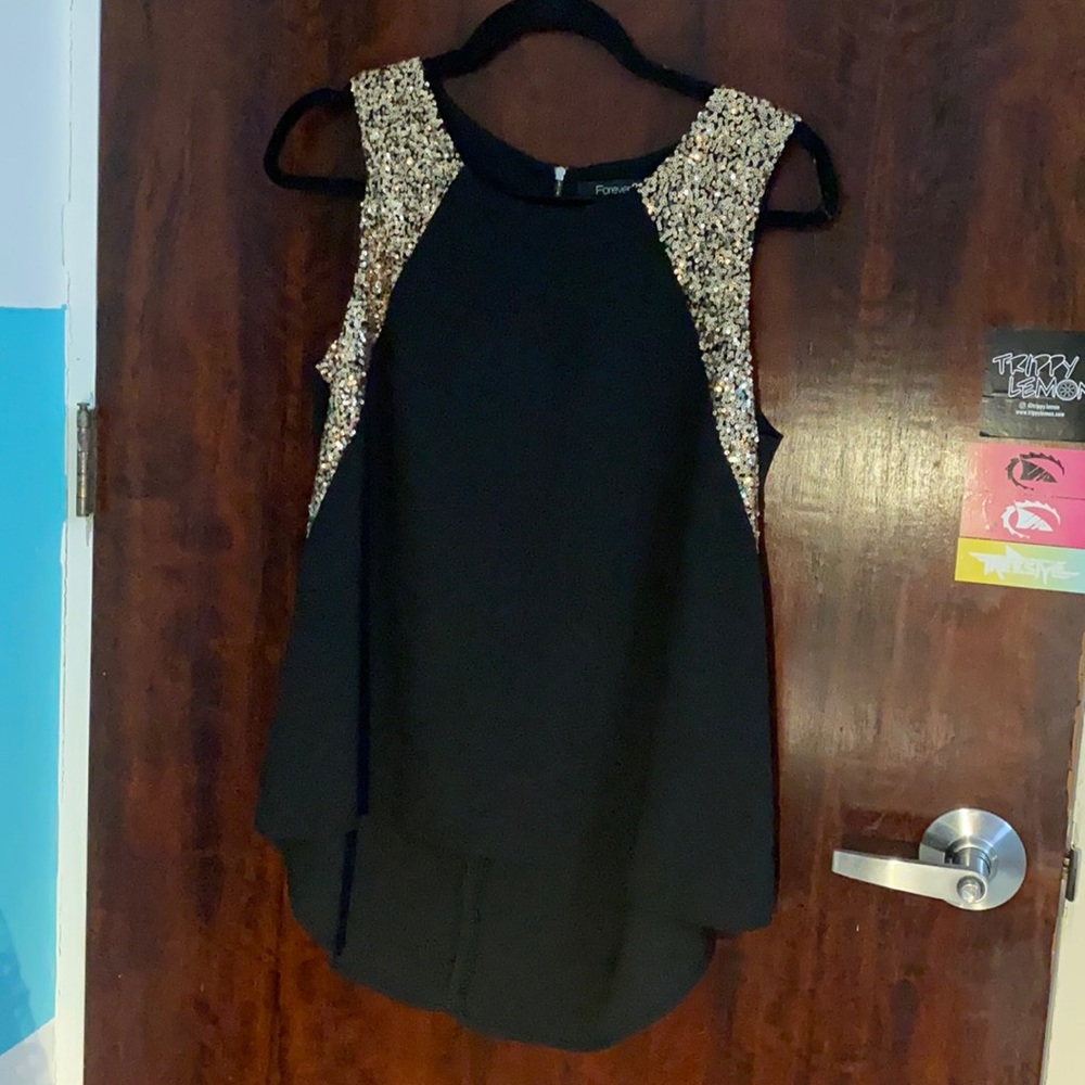 Black and gold Forever 21 blouse size Small